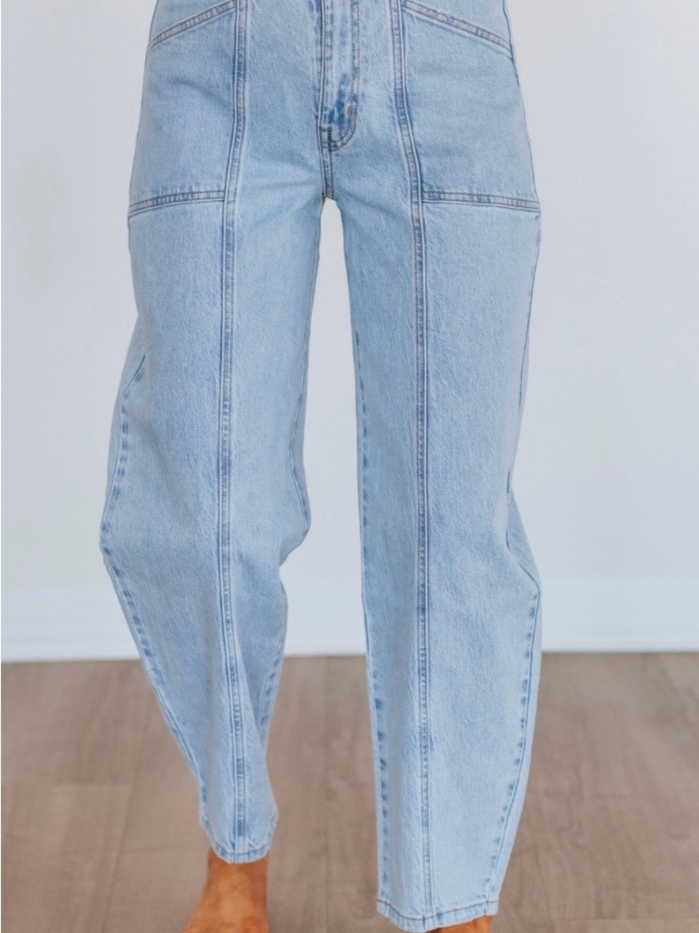 Universal Thread Retro Light Denim High Waist Jeans - Front Seam Detail